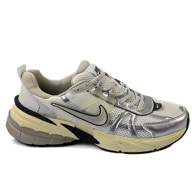 کفش پیاده روی و دویدن نایکی Nike V2K