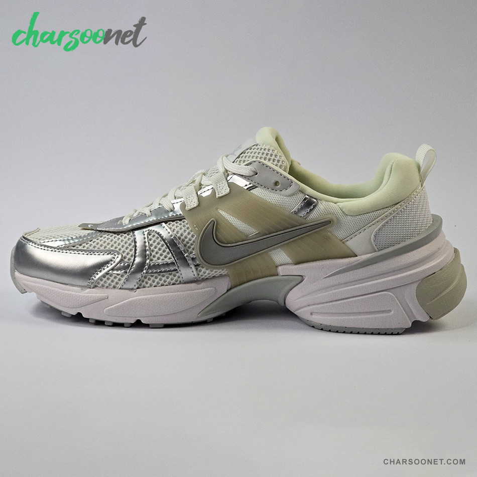 کفش روزمره نایکی Nike V2K