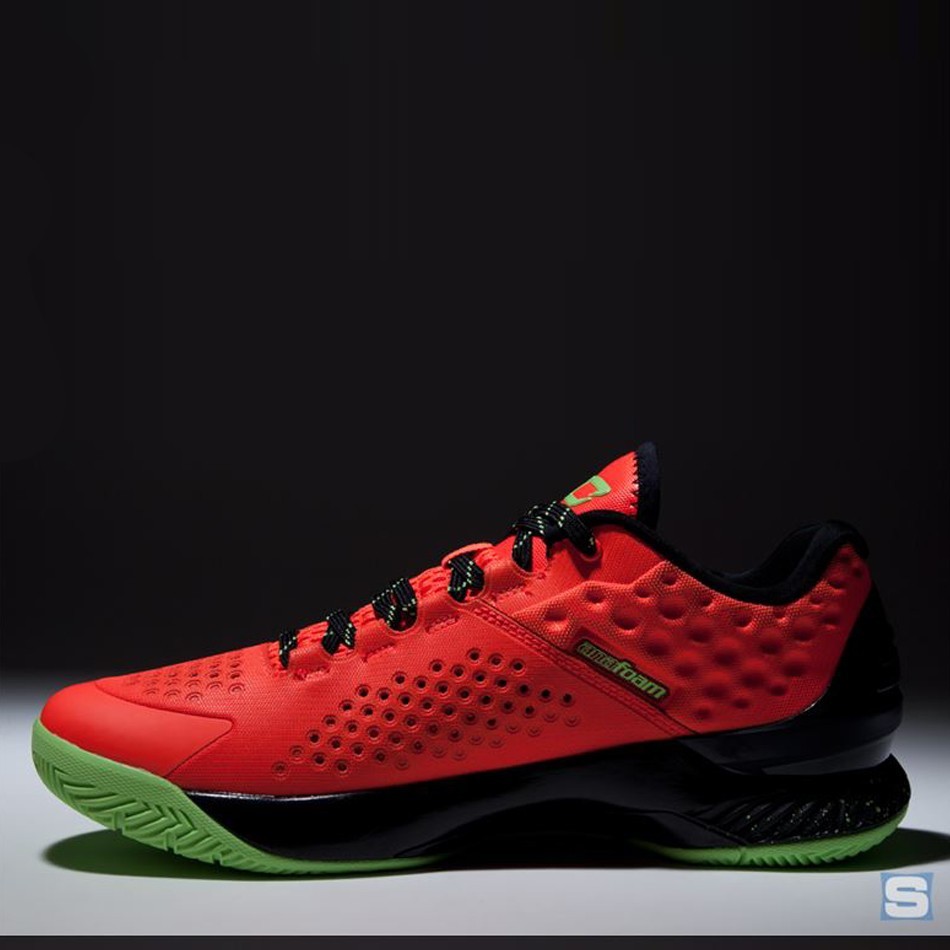 under armour charged foam curry 1