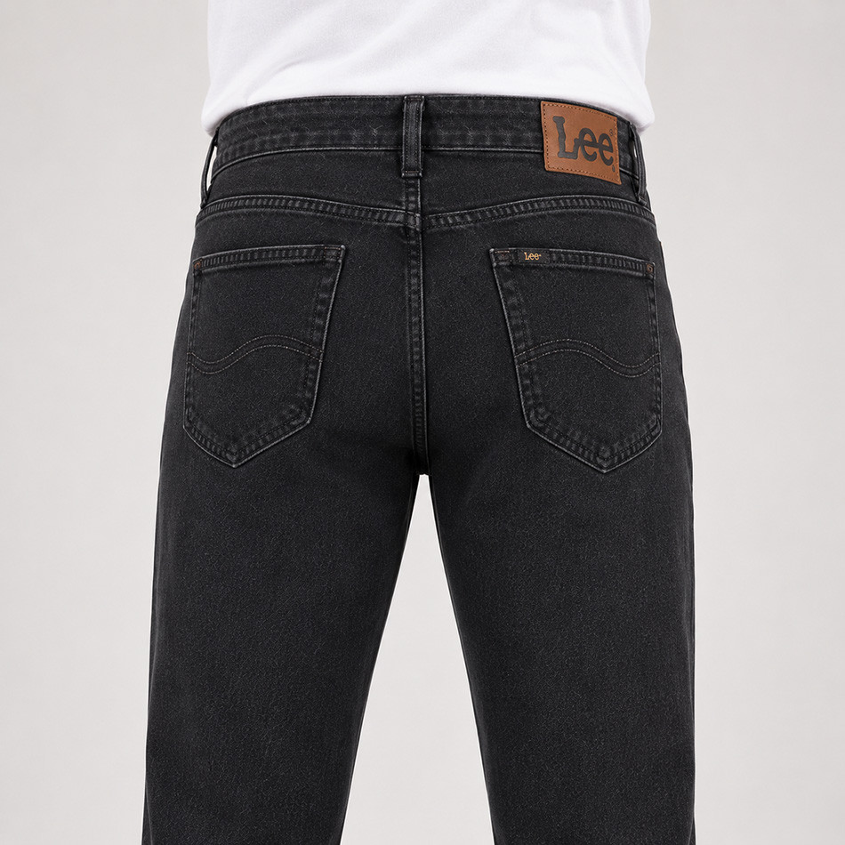 شلوار جین مام فیت پول اند بر Pull&Bear Mom Fit Jeans