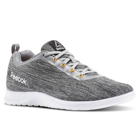 کفش پیاده روی زنانه Reebok Walk Ahead