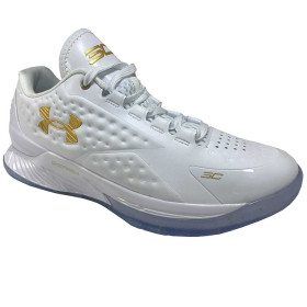 کتانی بسکتبال طرح Under Armour