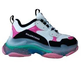 کفش ورزشی بالنسیاگا مدل Triple S pink
