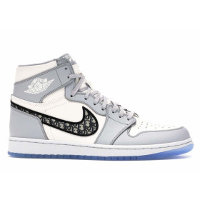 کتانی نایکی مدل ایرجردن دیور Nike Dior Air jordan 1