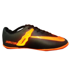کفش مخصوص سالن فوتسال حرفه ای