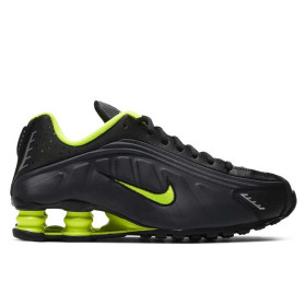 کفش رانینگ نایک Nike Shox R4 GS کد CW2626-002