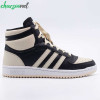 کفش اسنیکرز و اسپورت مردانه از برند آدیداس مدل adidas black and white