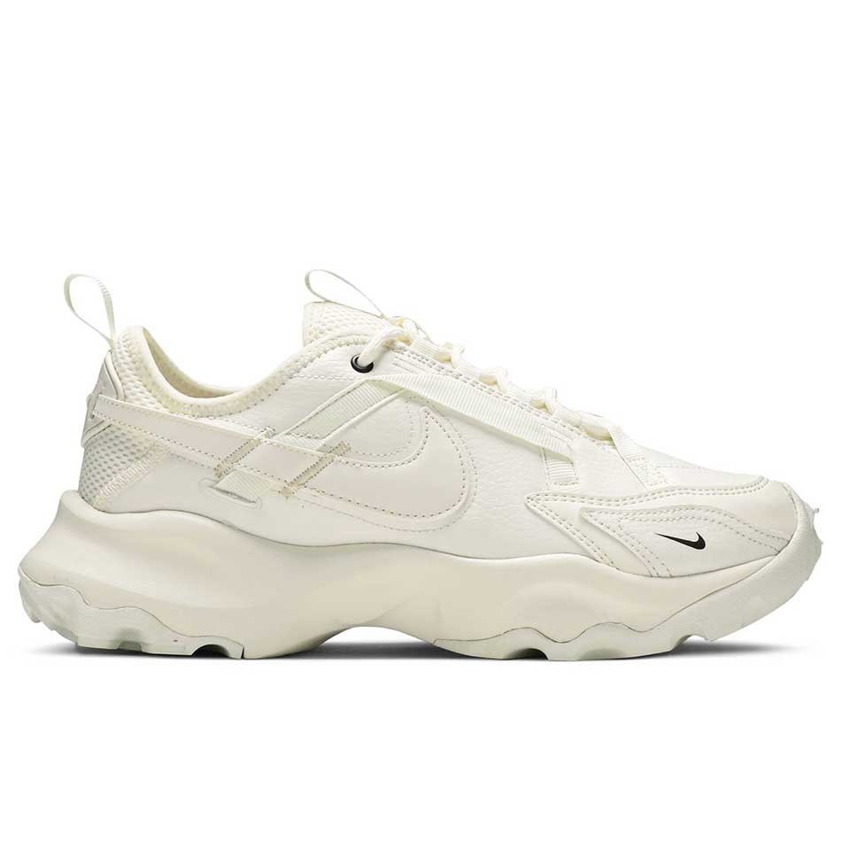 کفش پیاده روی و دویدن نایک زنانه Nike TC 7900