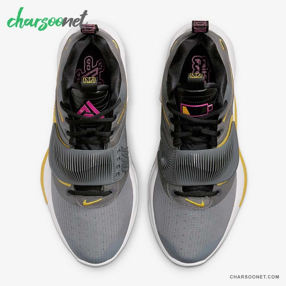 کفش ورزشی زنانه نایکی  Nike Zoom Freak 3