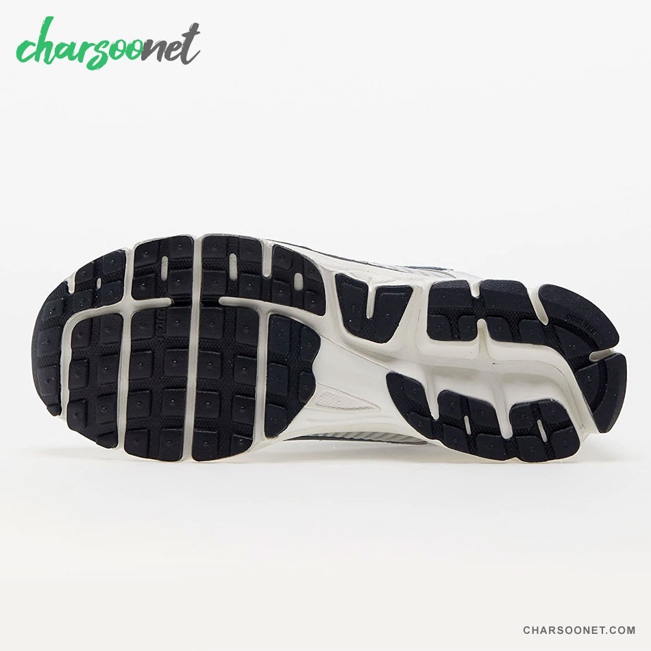 کتانی پیاده روی مردانه نایک Nike Vomero 5