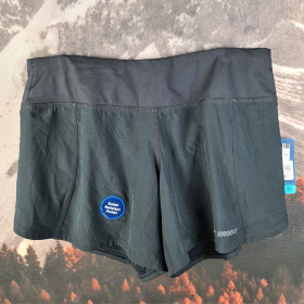 شورت ورزشی بروکس