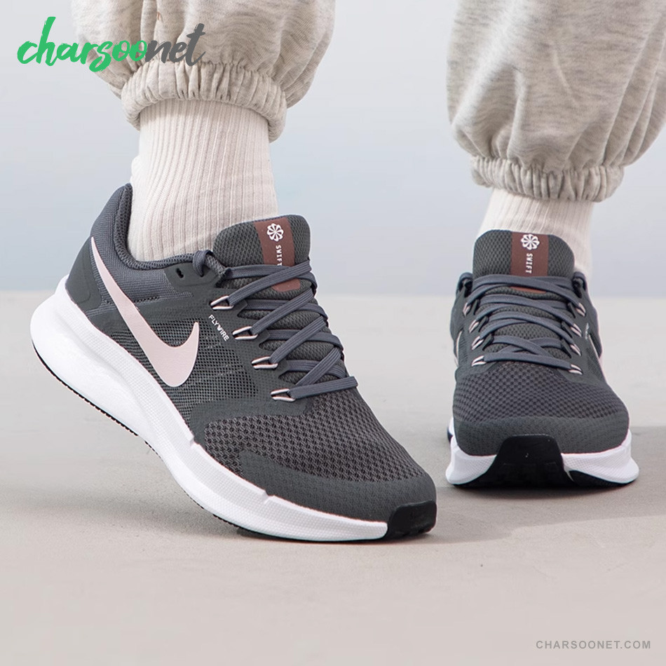 کفش روزمره زنانه نایکی Nike RUN SWIFT 3