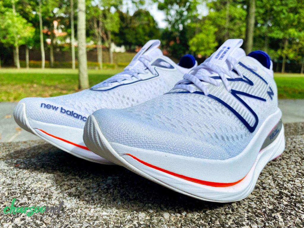 بهترین کفش پیاده‌ روی New Balance Fuelcell Supercomp Trainer